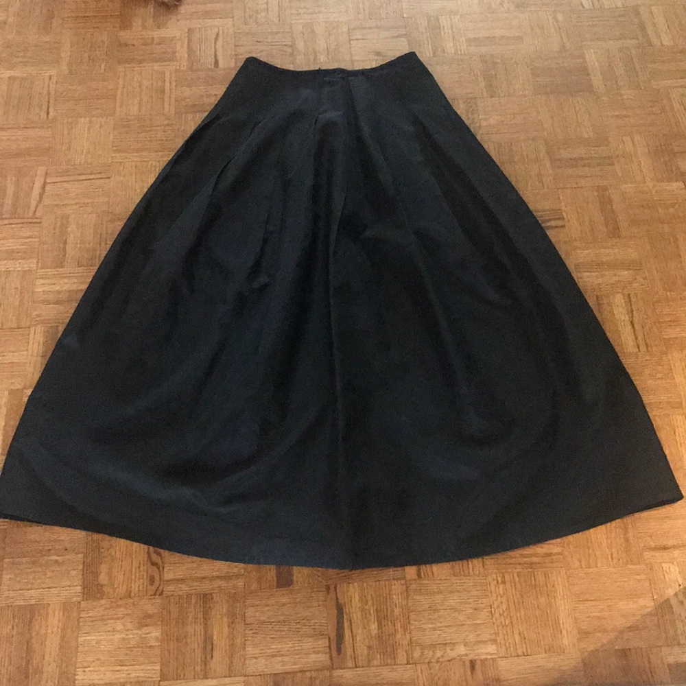 Drama black skirt